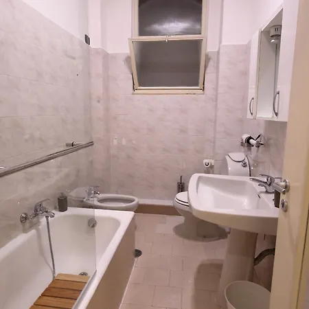 C & S Cavour - Hub בארי